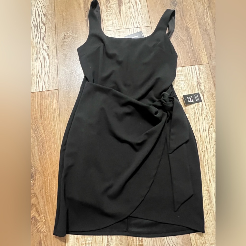 Express black dress size M Still with tags